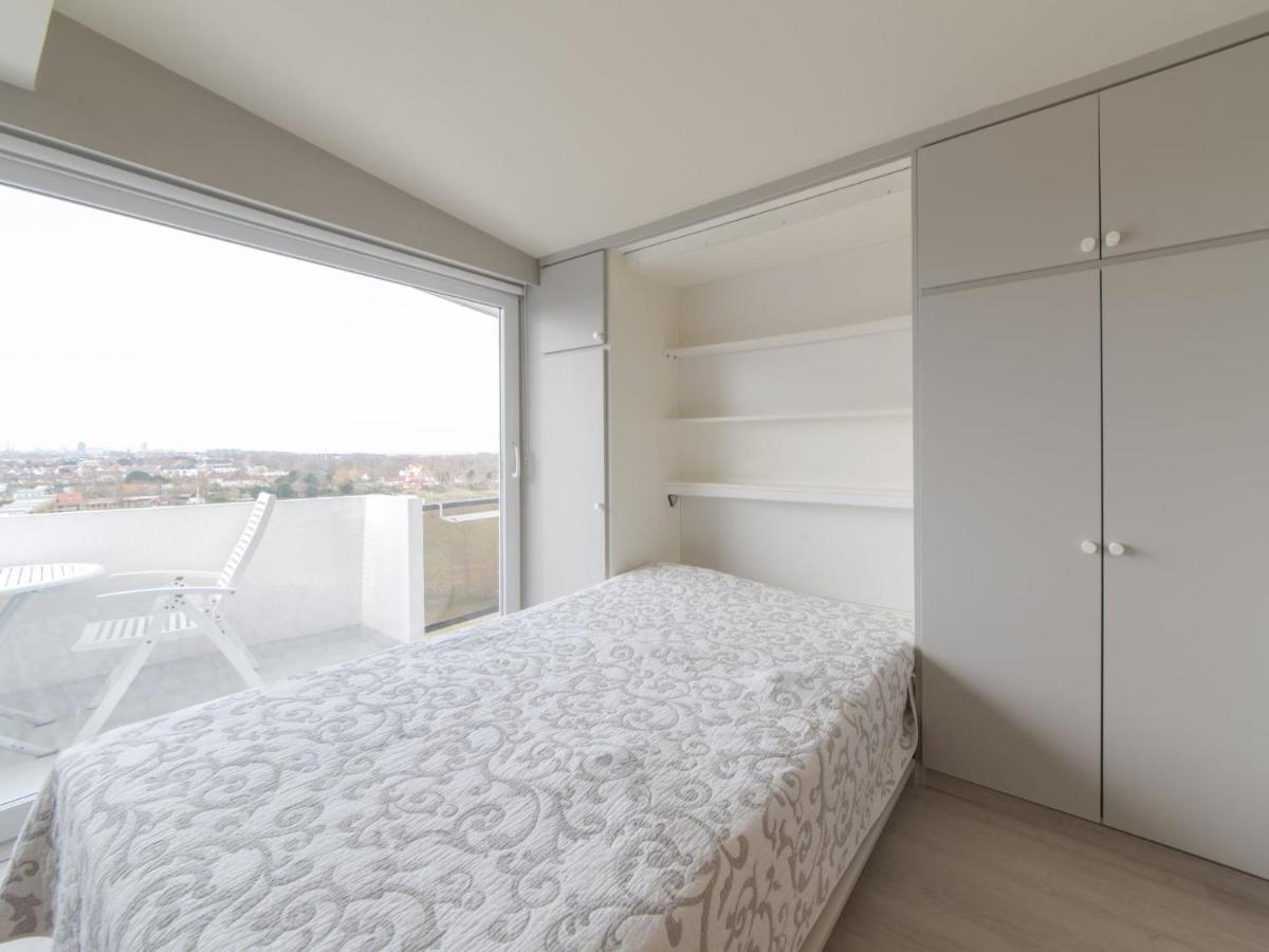 Studio High In The Sky By Interhome De Haan Luaran gambar
